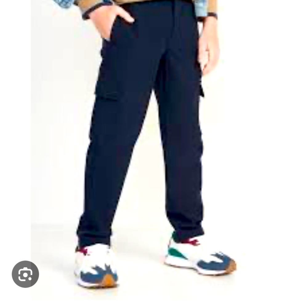 Boys youth Large navy cargo with stretch tech